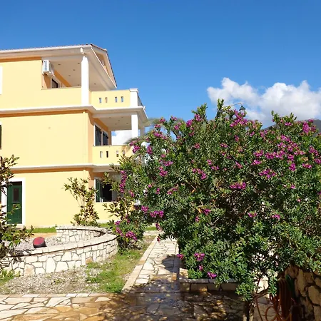 Emelia Nydri (Lefkada)